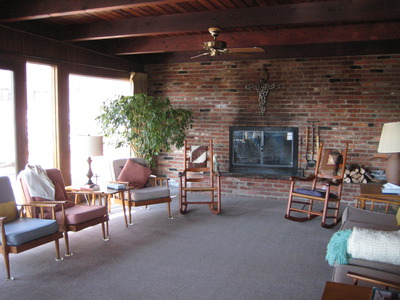 Lodge_lr_fireplace